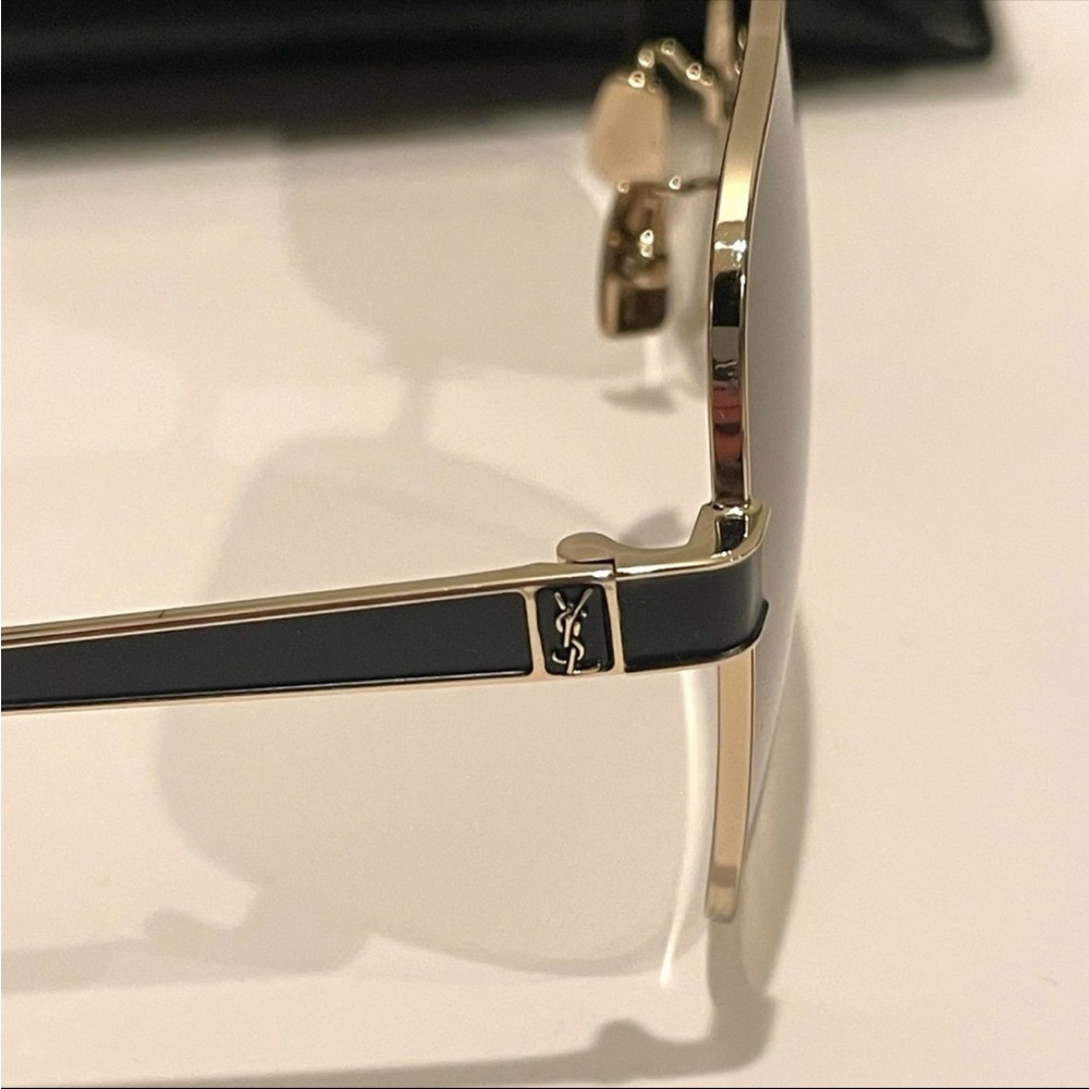 Saint Laurent YSL Sunglasses Genuine! - Picture 2 of 2